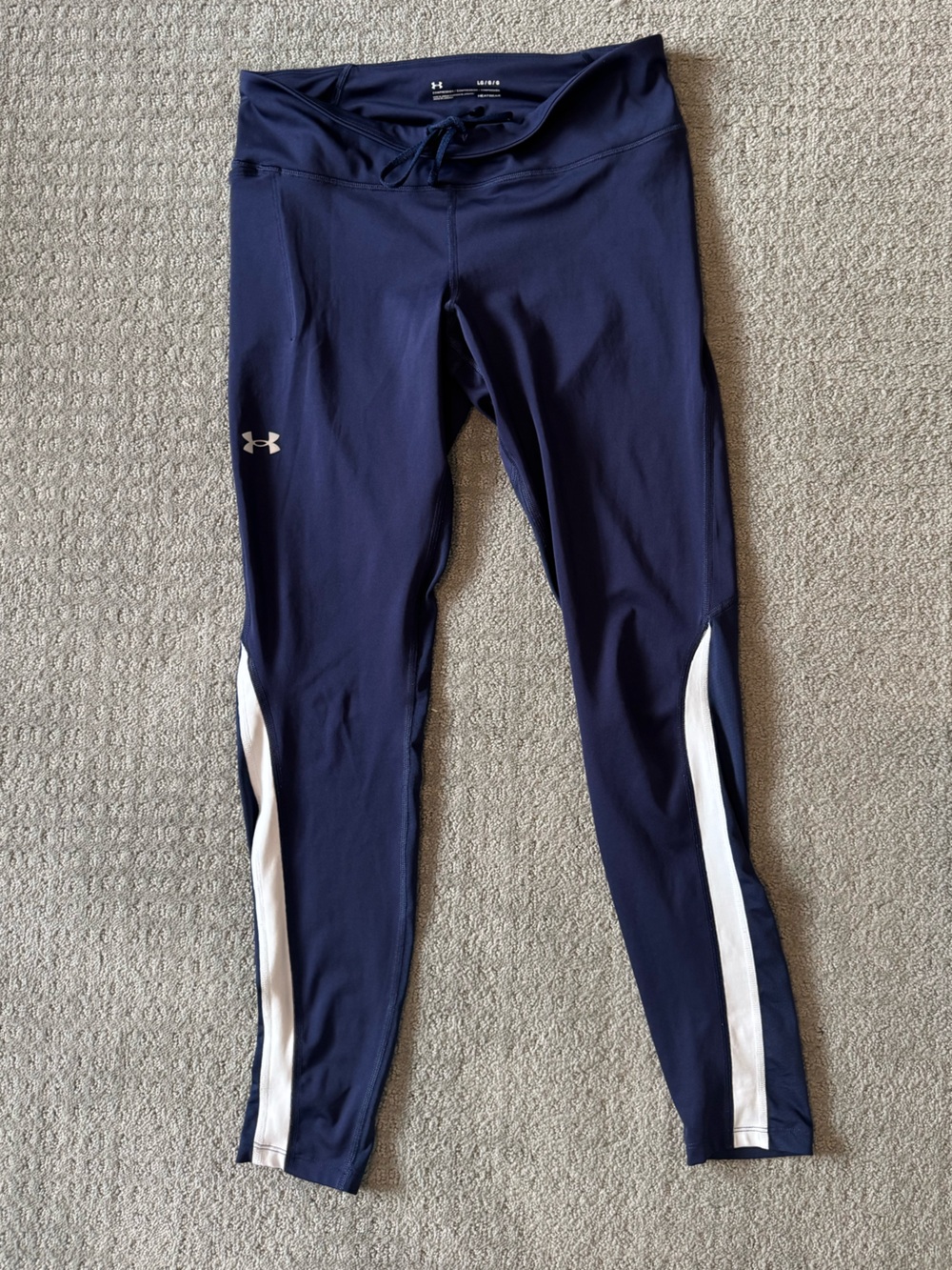 Under Armour Navy Blue & White Leggings